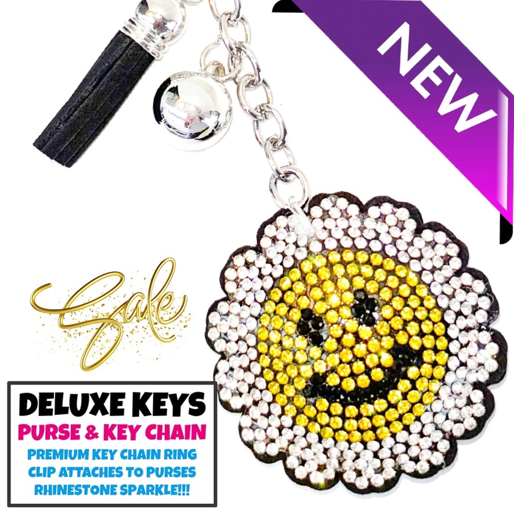DeLuxe Keys Rhinestone Keychain/Purse Chain Small Smiley Flower